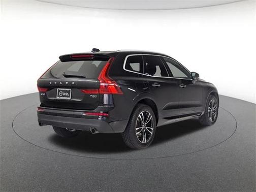 2019 Volvo XC60 T5 Momentum