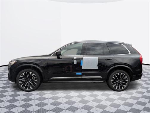 2025 Volvo XC90 Plug-In Hybrid T8 Plus 7-Seater