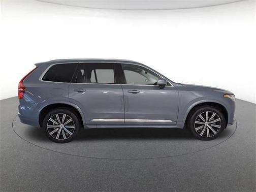 2023 Volvo XC90 B6 Plus 6-Seater