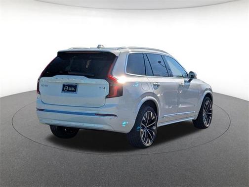 2026 Volvo XC90 B6 Ultra 7-Seater