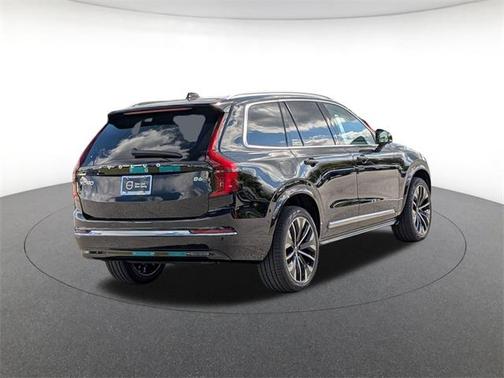 2026 Volvo XC90 B6 Plus 7-Seater