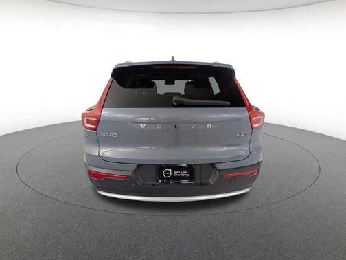 Thunder Grey Metallic 2023 Volvo XC40 B5 Plus Bright Theme