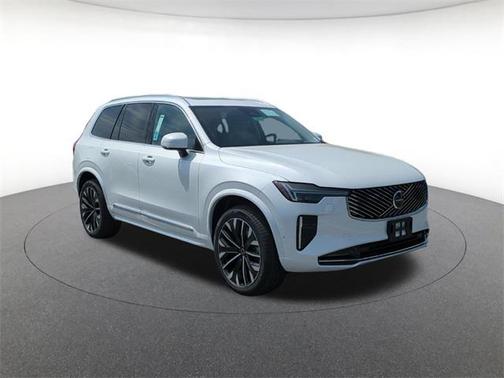 2025 Volvo XC90 B5 Ultra 6-Seater