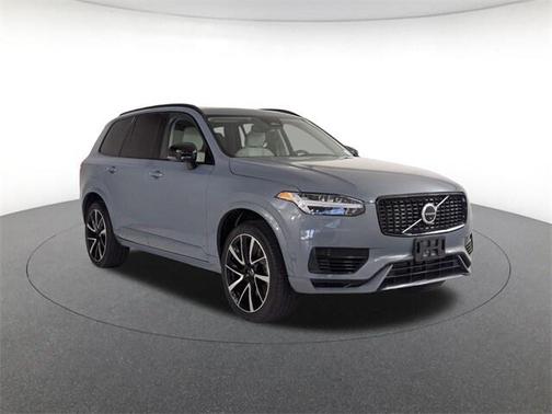 2023 Volvo XC90 Recharge Plug-In Hybrid T8 Ultimate Dark Theme 7-Seater