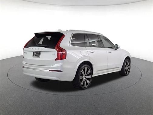 2023 Volvo XC90 Recharge Plug-In Hybrid T8 Plus Bright Theme 7-Seater