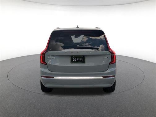 2025 Volvo XC90 B6 Ultra