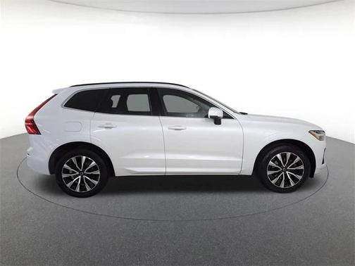 2023 Volvo XC60 B5 Core