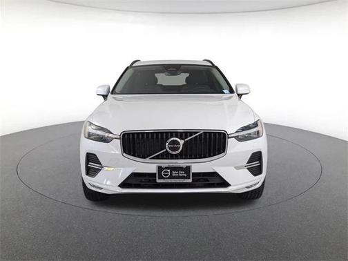 2023 Volvo XC60 B5 Core