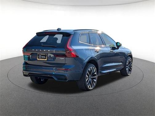 2026 Volvo XC60 Plug-In Hybrid T8 Ultra