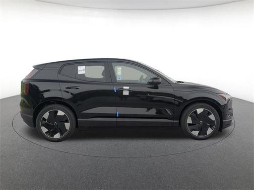 2025 Volvo EX30 Twin Motor Ultra
