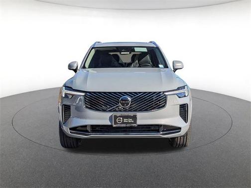 2026 Volvo XC90 B6 Ultra 6-Seater