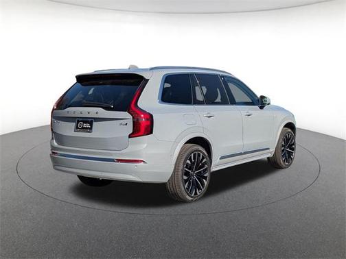 2026 Volvo XC90 B6 Ultra 6-Seater