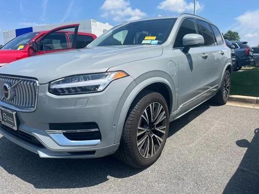 2024 Volvo XC90 Recharge Plug-In Hybrid T8 Plus 6-Seater