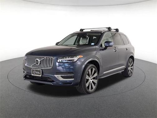 2022 Volvo XC90 Recharge Plug-In Hybrid T8 Inscription 6 Passenger