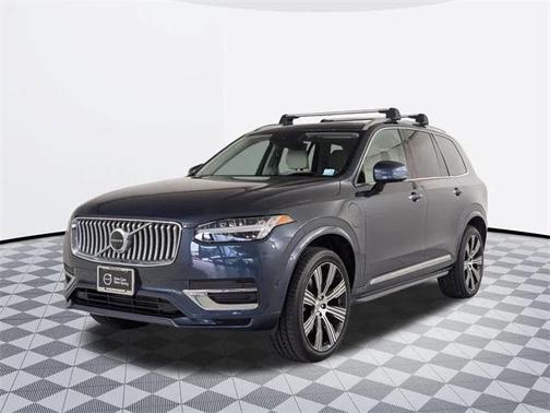 2022 Volvo XC90 Recharge Plug-In Hybrid T8 Inscription 6 Passenger