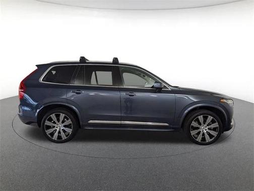 2022 Volvo XC90 Recharge Plug-In Hybrid T8 Inscription 6 Passenger