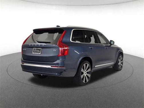 2023 Volvo XC90 B6 Ultimate 7-Seater