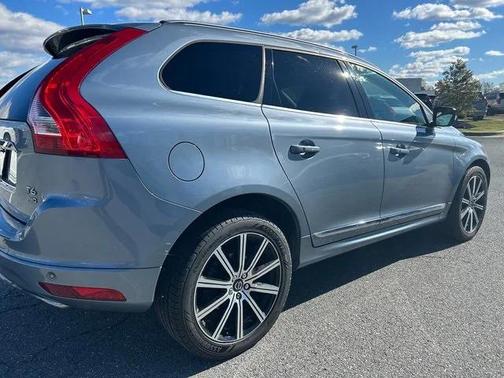 2017 Volvo XC60 T6 Inscription