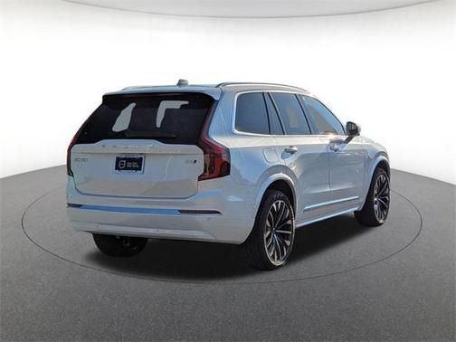 2026 Volvo XC90 B6 Plus 7-Seater