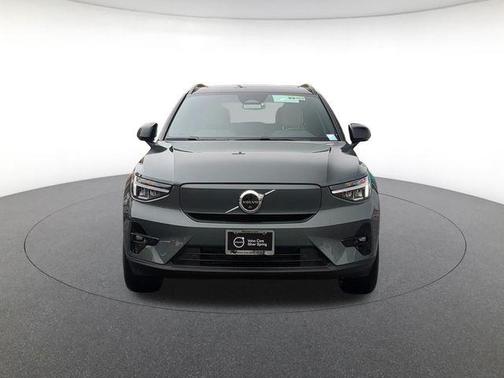 2026 Volvo EX40 Plus, Single Motor Extended Range, Fully electric