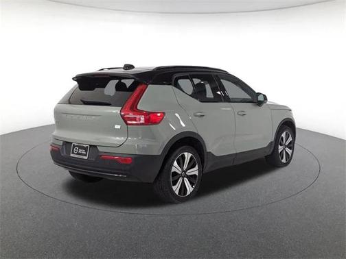 2023 Volvo XC40 Recharge Pure Electric Twin Plus