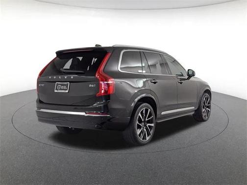2024 Volvo XC90 B6 Ultimate Bright Theme 7-Seater