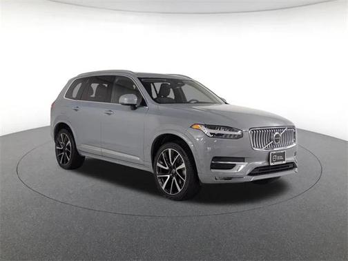 2024 Volvo XC90 B6 Plus Bright Theme 7-Seater