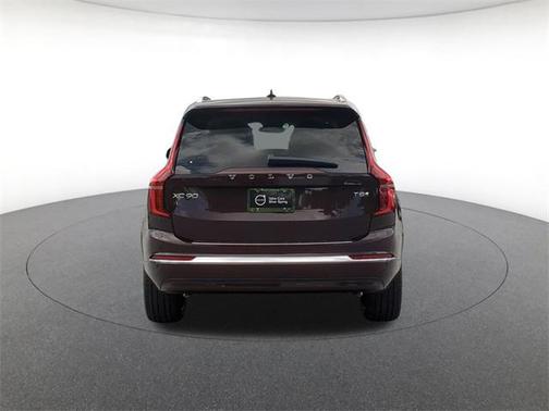 2025 Volvo XC90 Plug-In Hybrid T8 Plus 7-Seater
