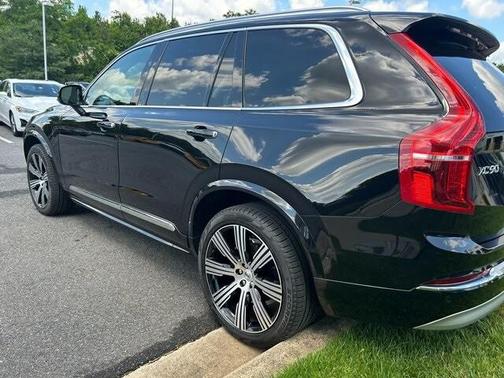 2022 Volvo XC90 T6 Inscription