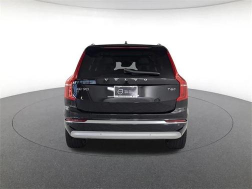 2022 Volvo XC90 T6 Inscription