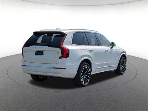 2025 Volvo XC90 Plug-In Hybrid T8 Plus 7-Seater