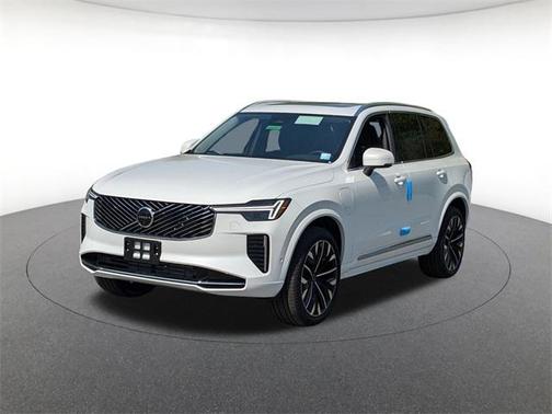 2025 Volvo XC90 Plug-In Hybrid T8 Plus 7-Seater