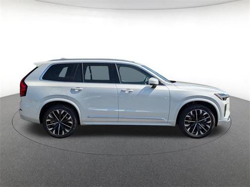 2025 Volvo XC90 Plug-In Hybrid T8 Plus 7-Seater