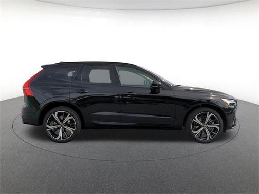 2025 Volvo XC60 Plug-In Hybrid T8 Ultra