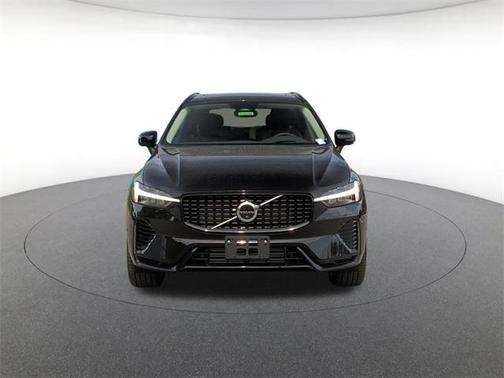 2025 Volvo XC60 Plug-In Hybrid T8 Ultra
