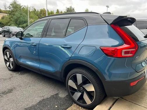 2023 Volvo XC40 Recharge Pure Electric Twin Ultimate