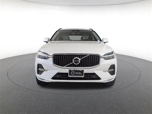2023 Volvo XC60 B5 Core