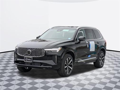 2025 Volvo XC90 Plug-In Hybrid T8 Core 7-Seater