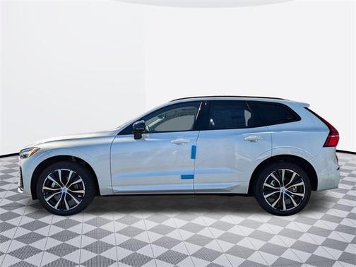 2025 Volvo XC60 B5 Plus