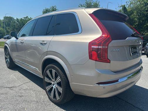 Bright Dusk Metallic 2024 Volvo XC90 Recharge Plug-In Hybrid T8 Plus 6-Seater