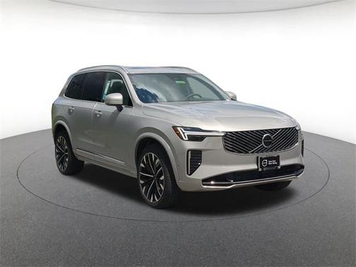 2025 Volvo XC90 Plug-In Hybrid T8 Plus 6-Seater
