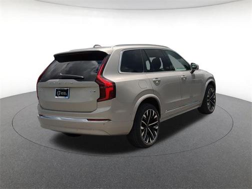 2025 Volvo XC90 Plug-In Hybrid T8 Plus 6-Seater