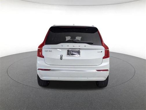 2025 Volvo XC90 B6 Plus 7-Seater