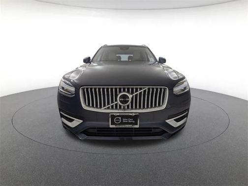 2023 Volvo XC90 B6 Ultimate 6-Seater