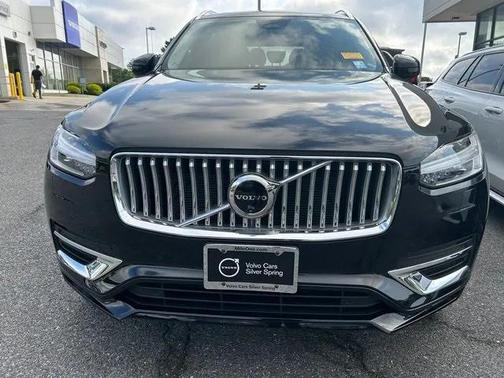 2024 Volvo XC90 B5 Plus Bright Theme