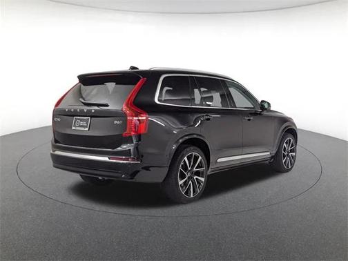 2024 Volvo XC90 B6 Plus Bright Theme 6-Seater