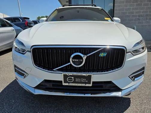 2020 Volvo XC60 T5 Momentum