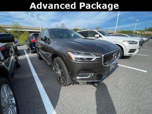 Photo 3 of 8 of 2019 Volvo XC60 T5 Inscription