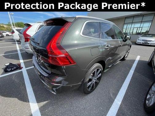 Photo 4 of 8 of 2019 Volvo XC60 T5 Inscription