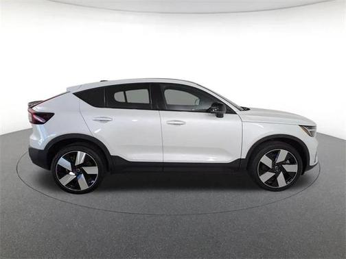 2023 Volvo C40 Recharge Pure Electric Twin Plus